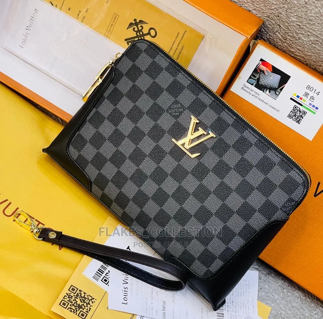 LV Mens Purse