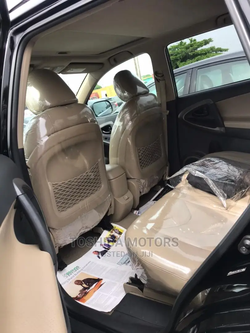 Toyota RAV4 3.5 Limited 2011 Black