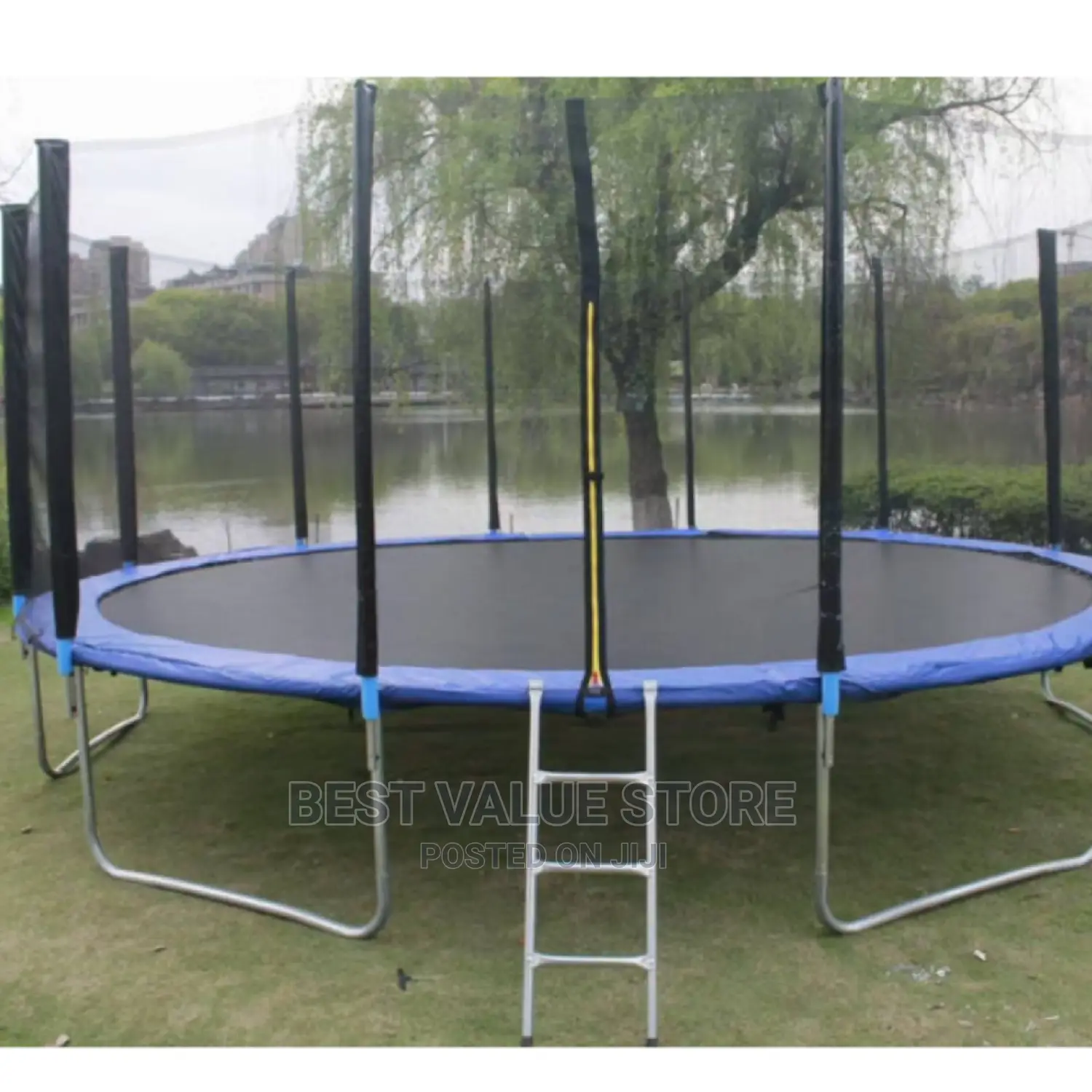 16ft Trampoline Outdoor With Net and Ladder