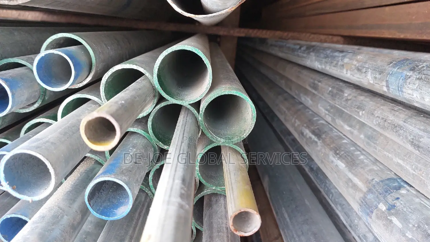 1 1⁄2 X 4mm Inches Galvanised Pipe