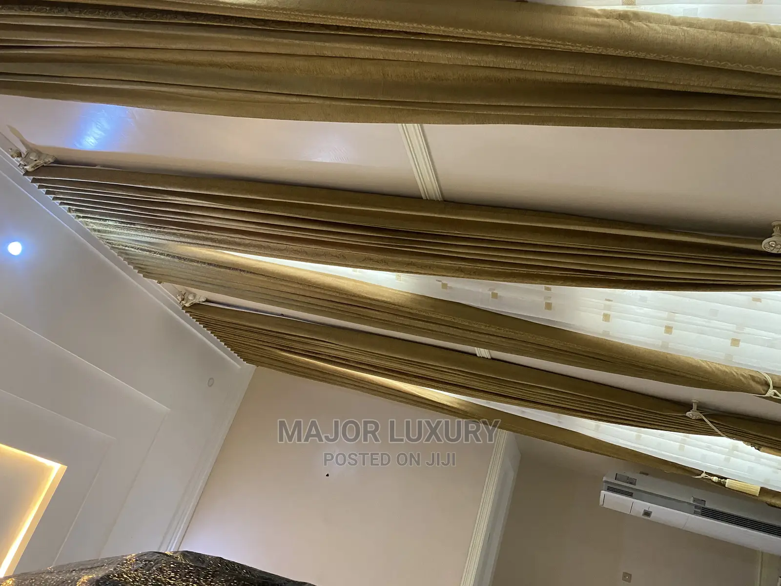 High Quality Turkey Curtains