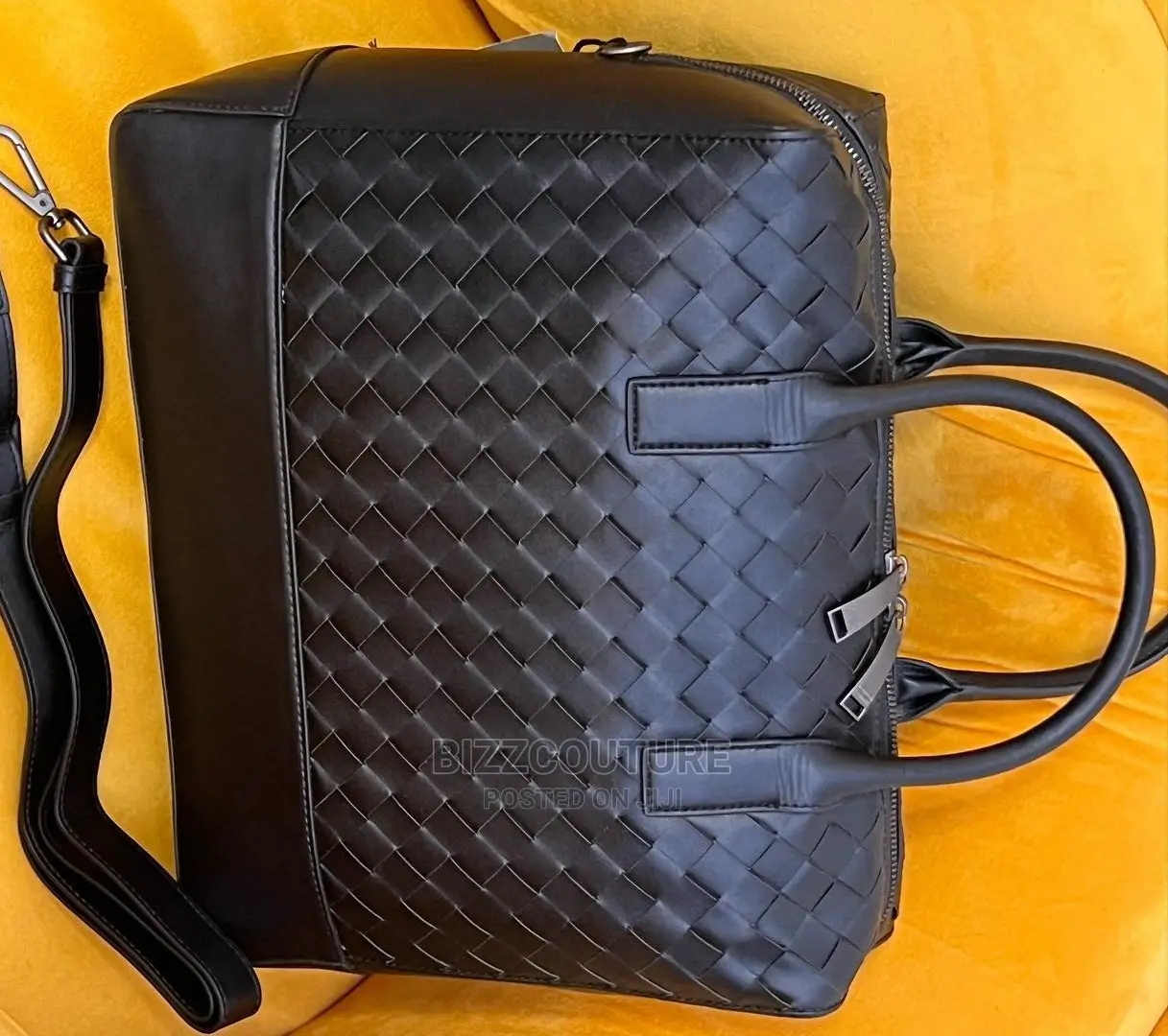 Original BOTTEGA VENETA Leather Handbafs Available in Store