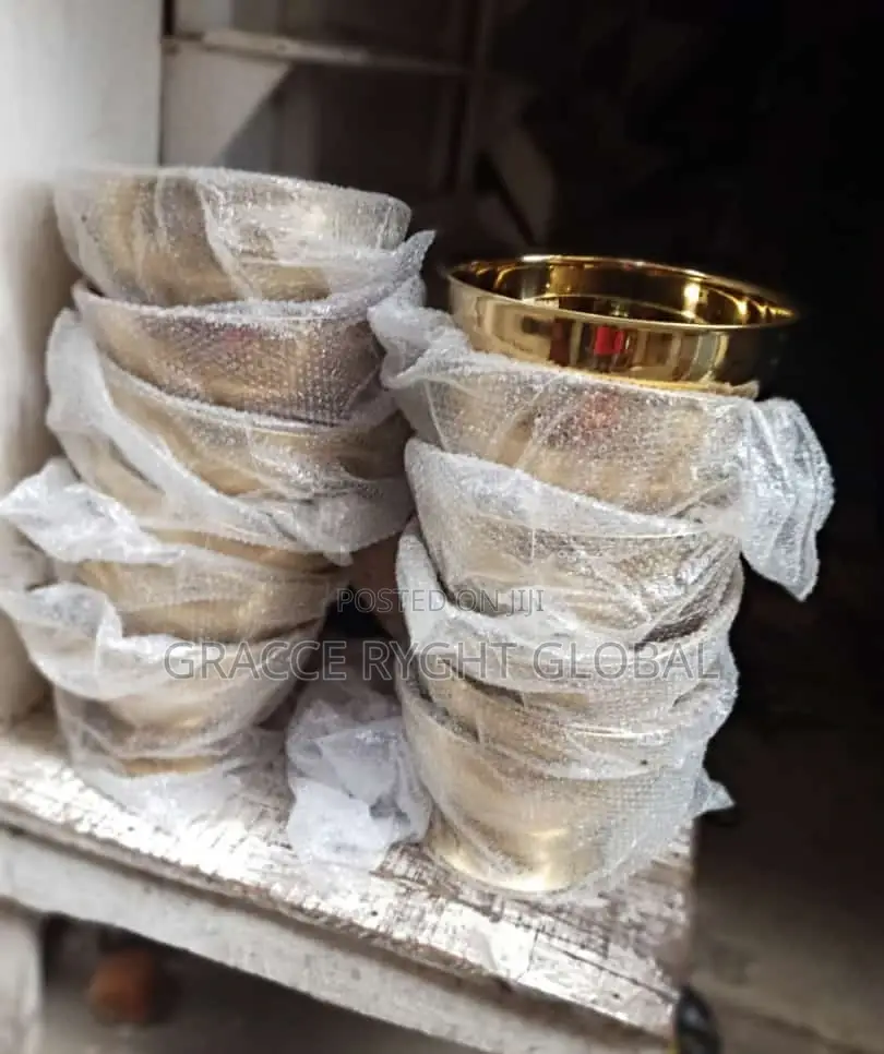 Gold Stainless Champagne Bowl With Deer Head Handle