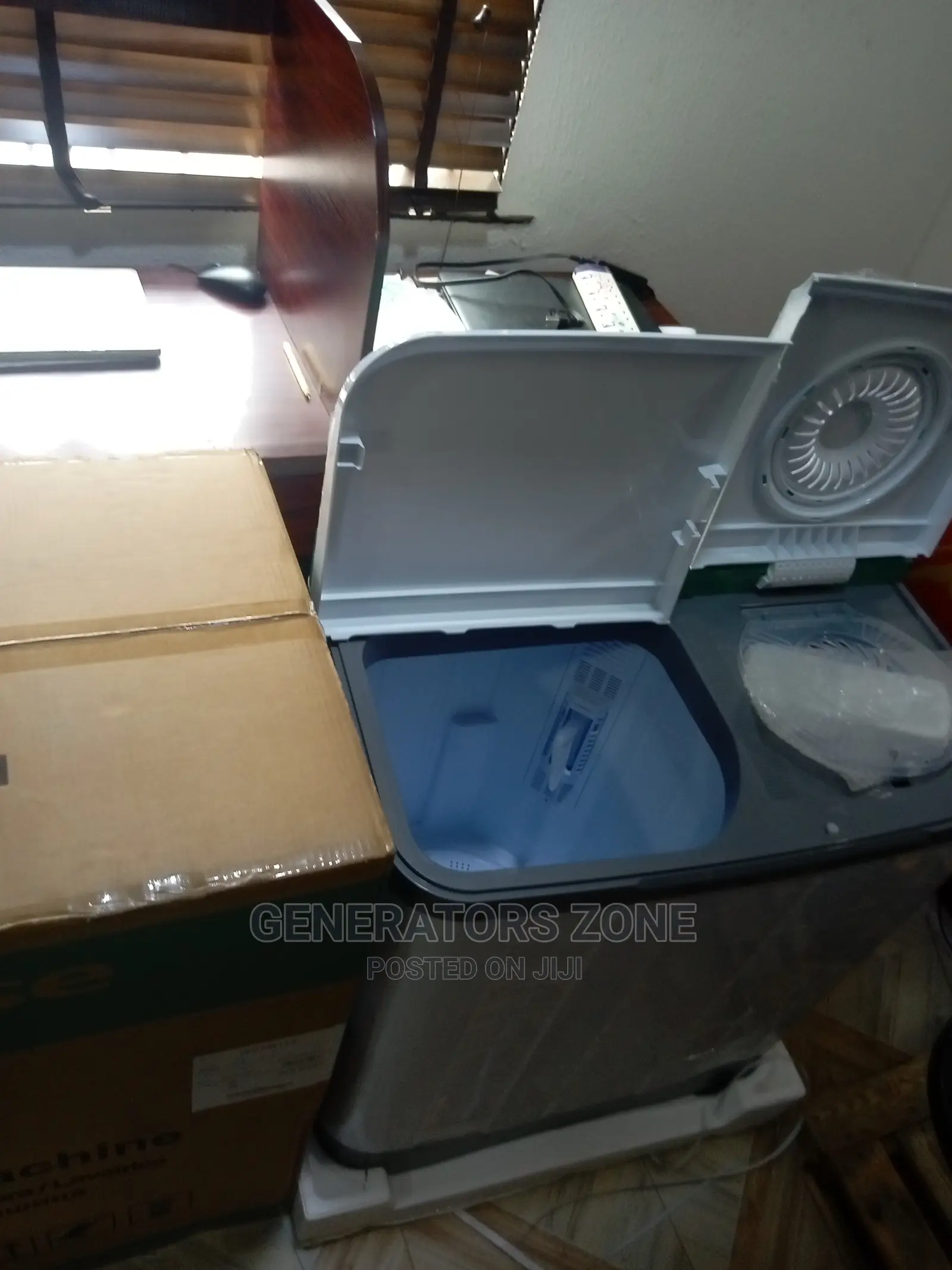 Brand New 11kg -Twin Tub Hisense Washer Machine