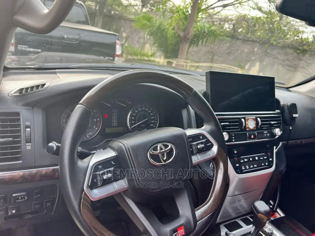 High Quality Certified Andriod Touch Screen Landcruiser 2023
