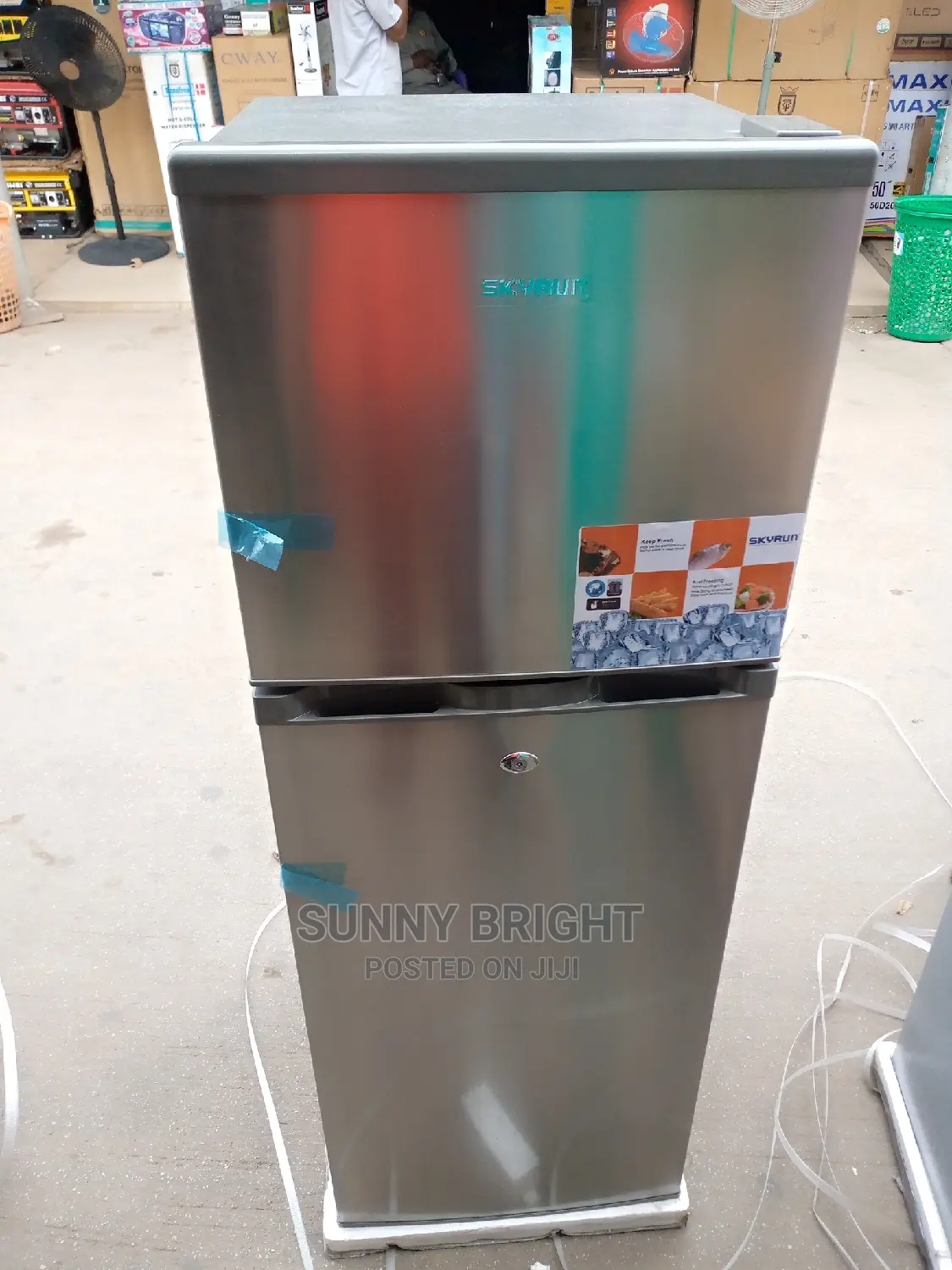 Skyrun Standing Fridge 138liters