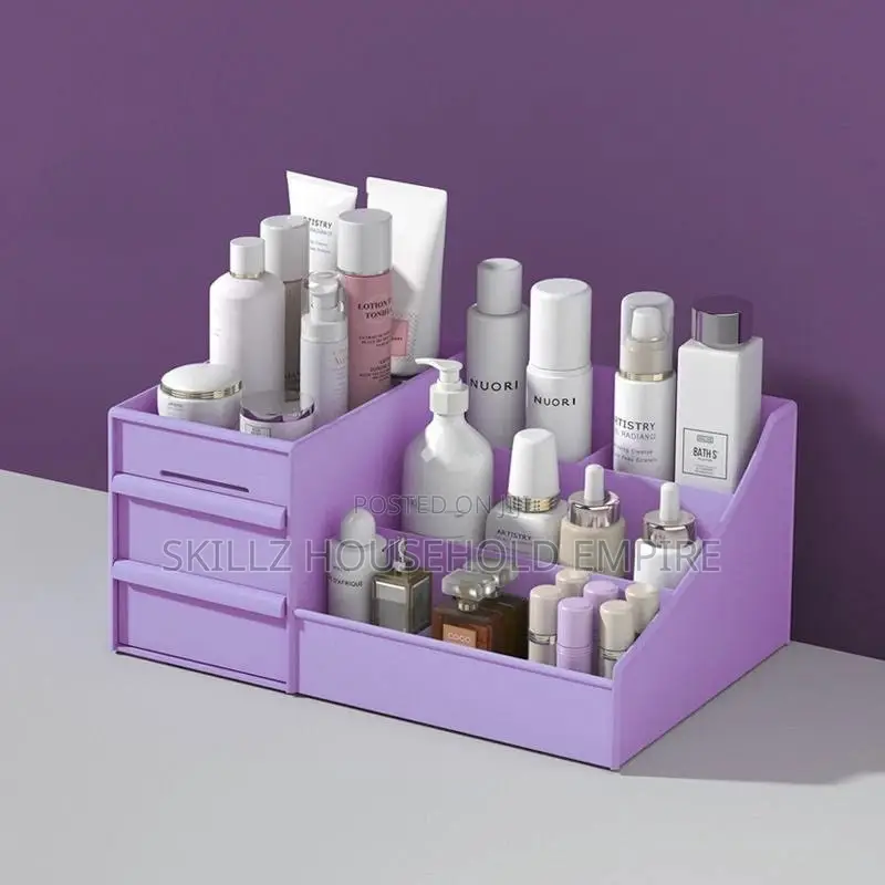 Cosmetics Organizer