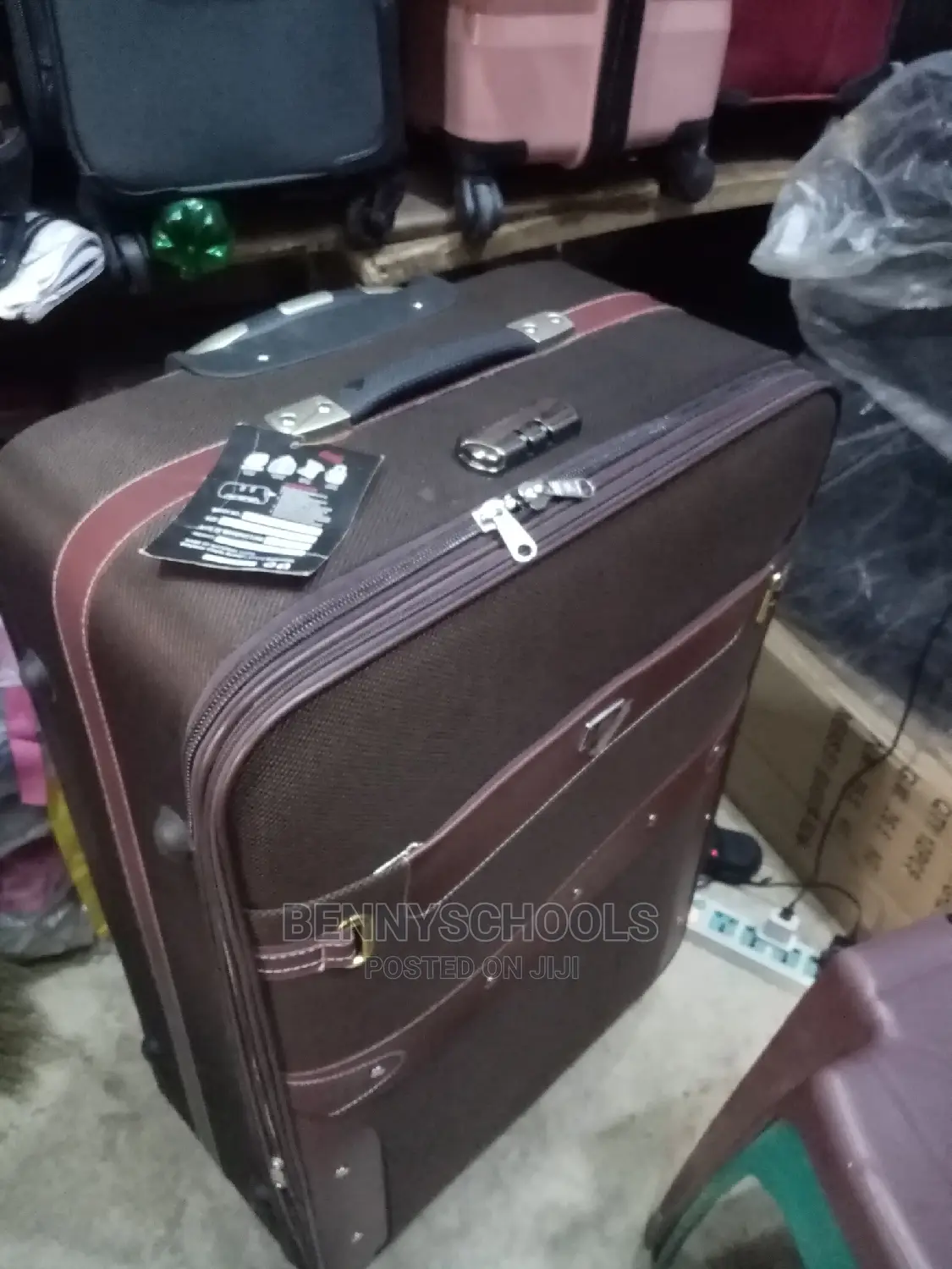 Big Dark Brown 2 Wheels Traveling Luggage Box
