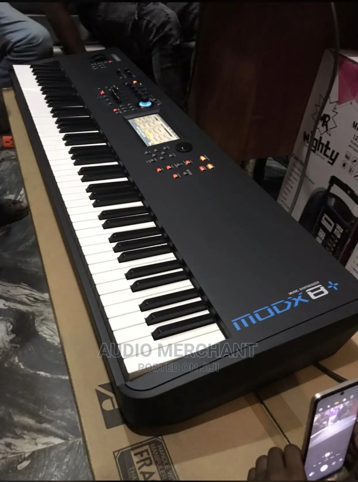 Yamaha Modx8 Plus Synthesizer/Keyboard