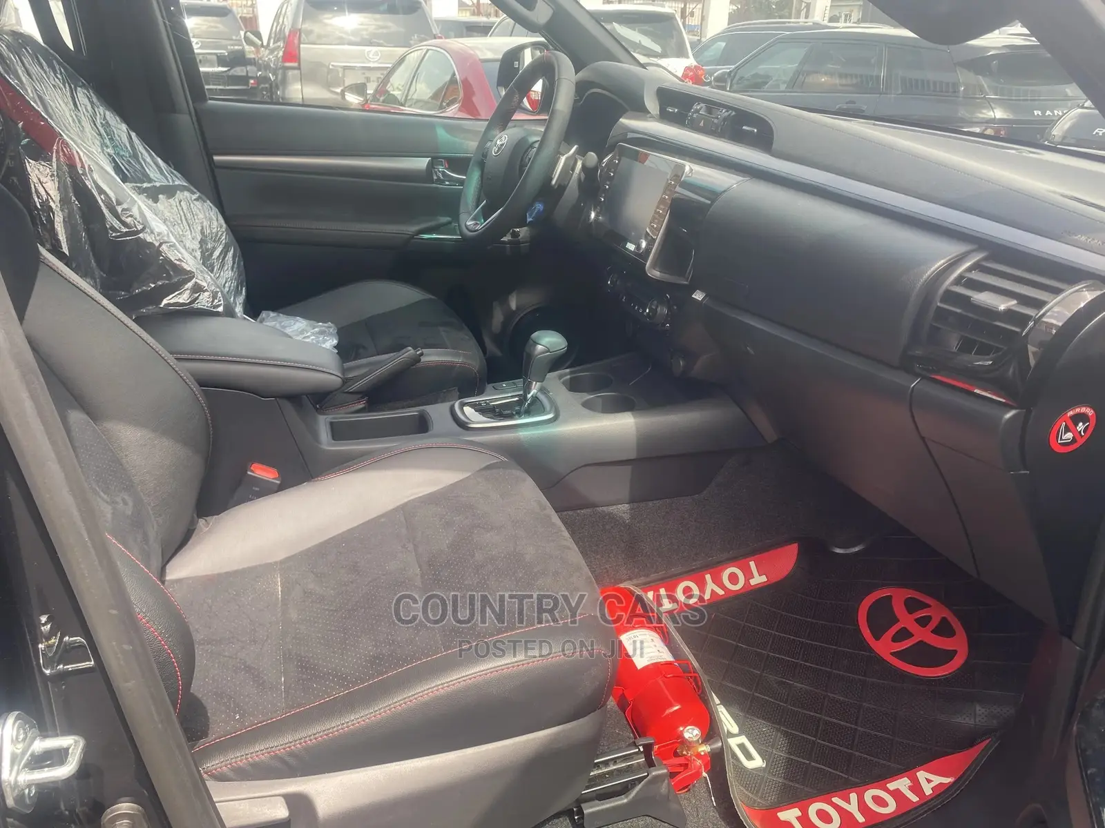Toyota Hilux 2022 Black