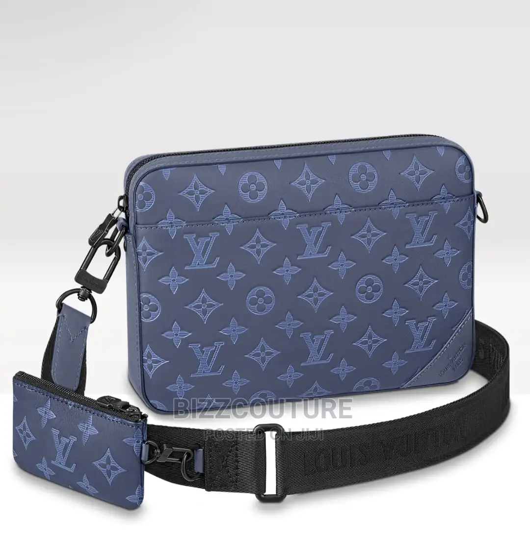 Original LOUIS VUITTON Crossbody Bags Available in Store