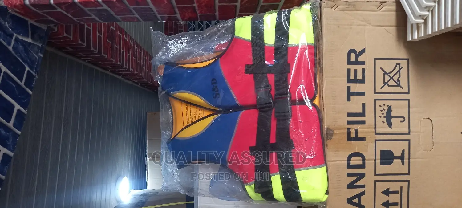 Life Jacket Vest