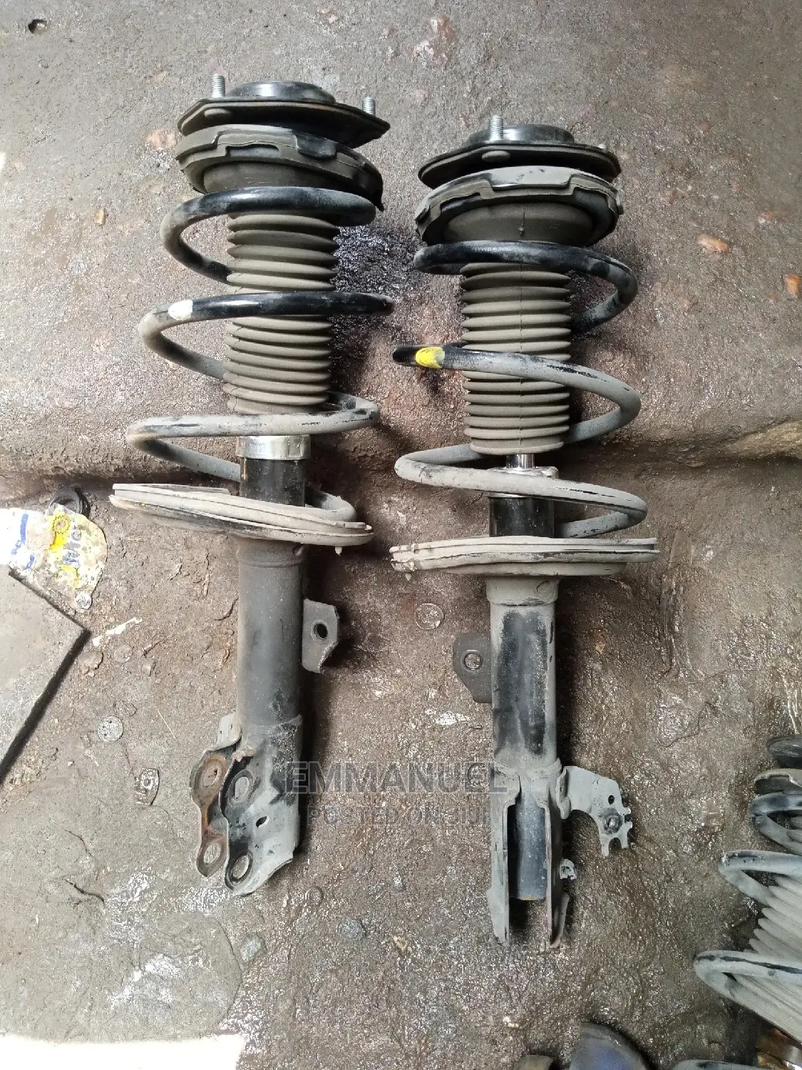Front Shock Toyota Solara 2007 2015
