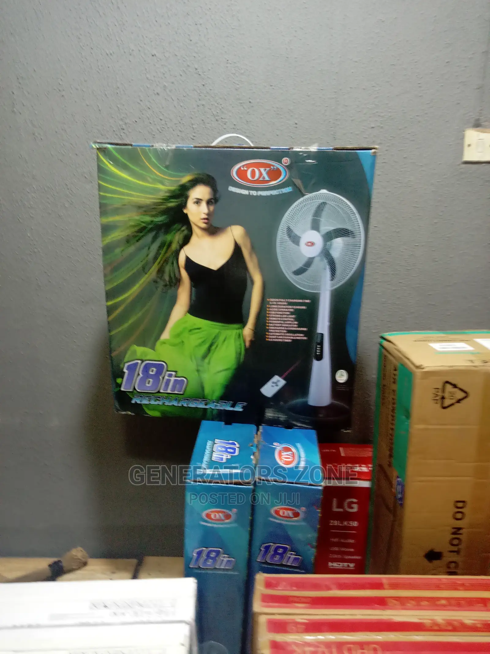 Affordable 18'' OX Rechargeable Standing Fan