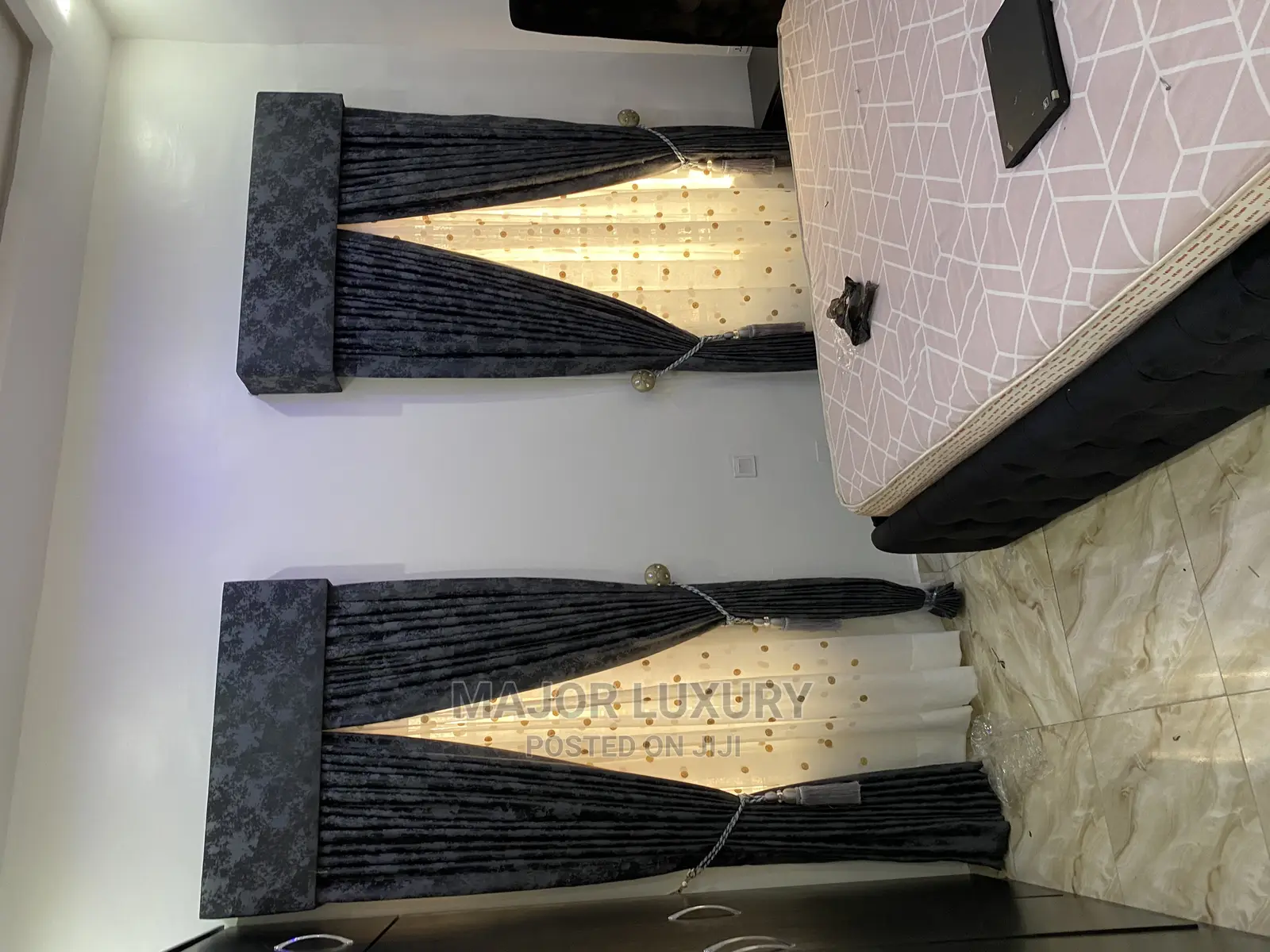 Simple Curtains With Plane Board Turkey