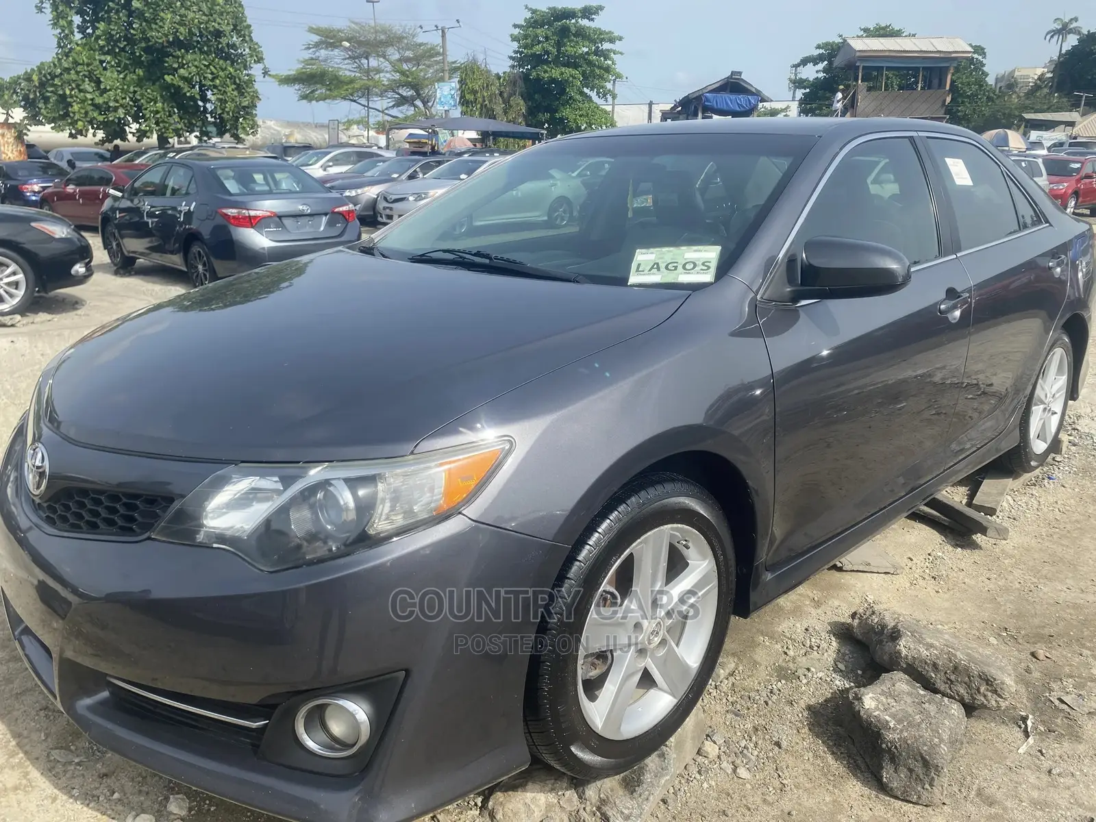 Toyota Camry 2012 Gray