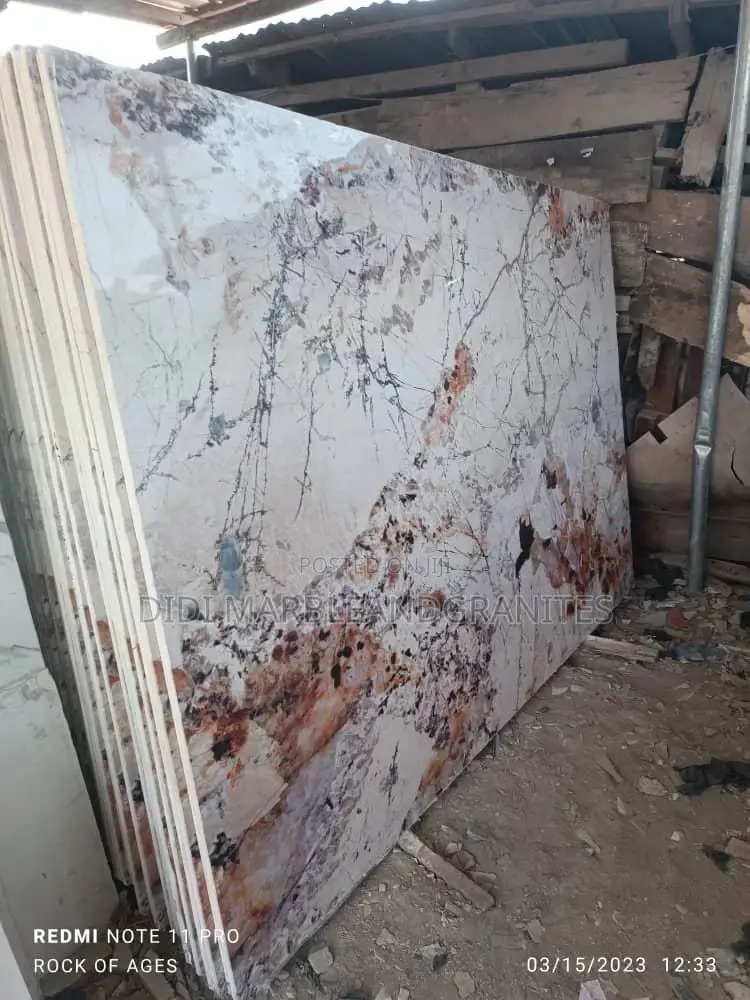 Golden Stains Quartz for Kitchen Counter Top.