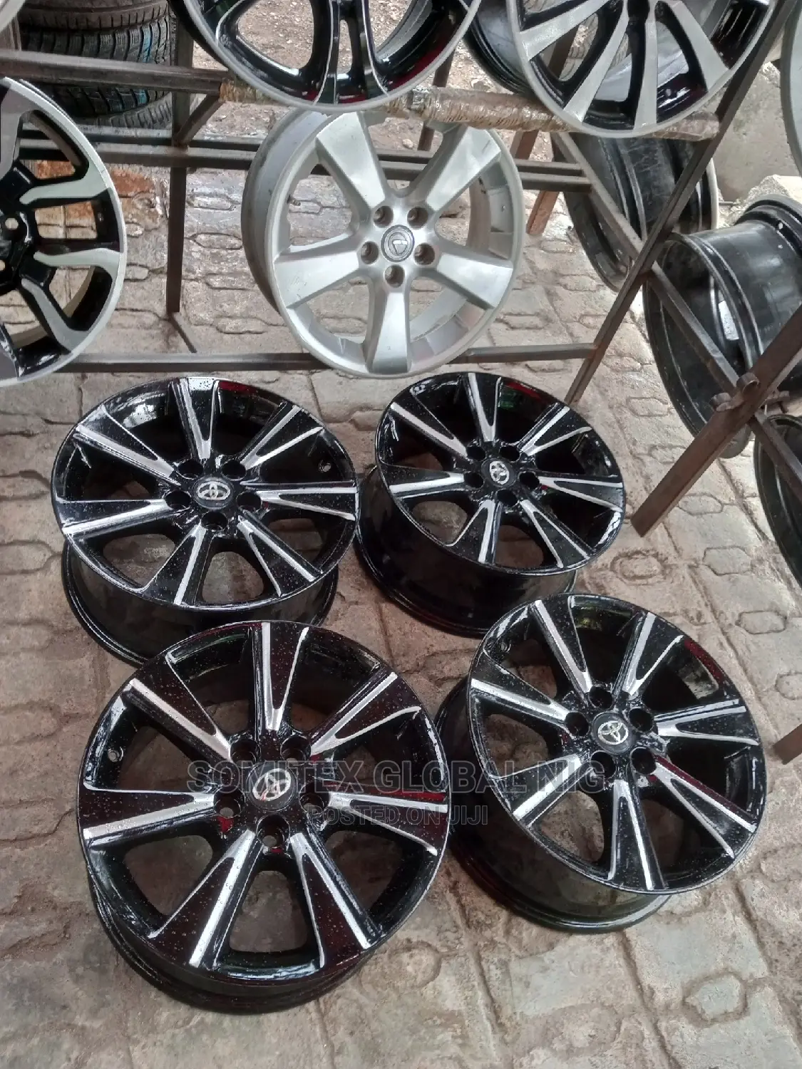 17 Alloyed Rim Camry!!