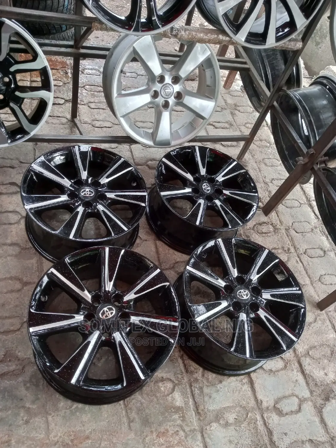 17 Alloyed Rim Camry!!