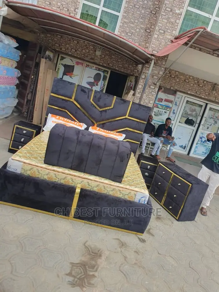 6by6 Set of Padded Bed.