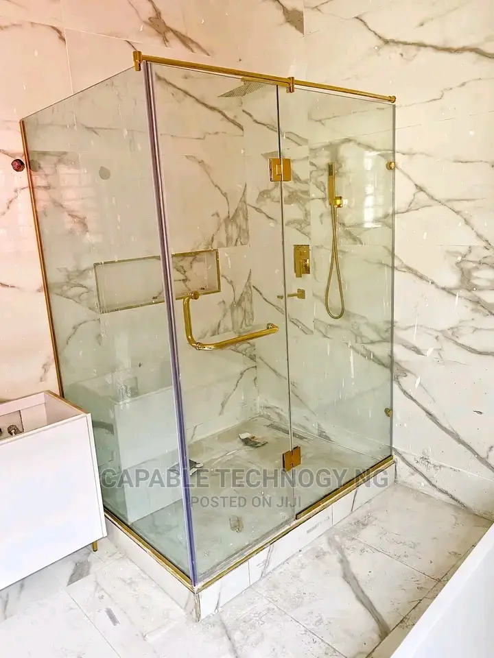 Standard Shower Cubicle