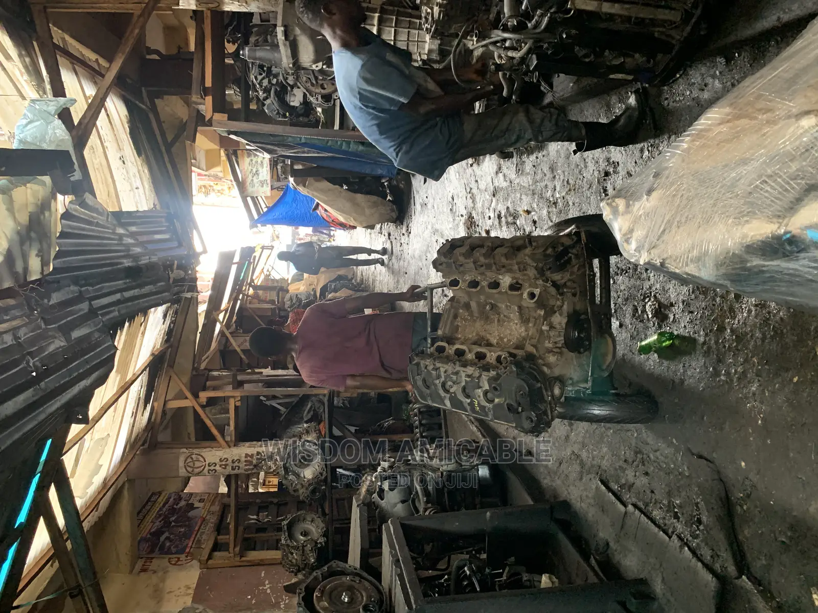 Dealer in All Kinds of Ford Engines