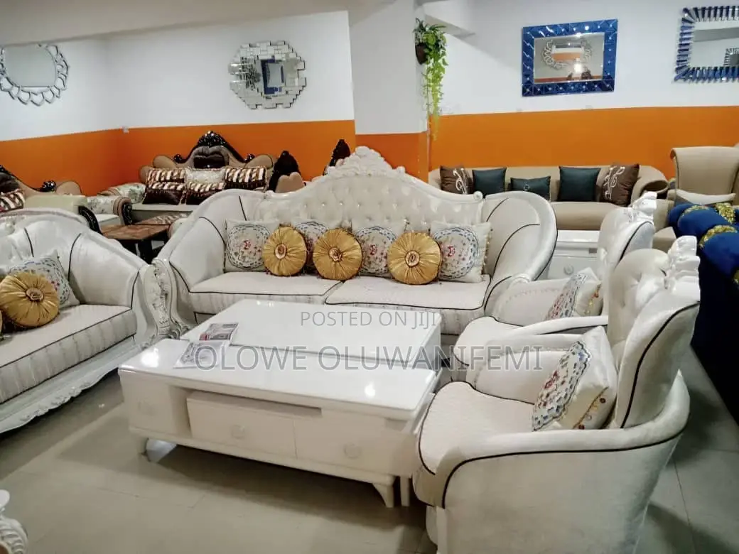 Luxury Comfort Royal Chairs Imported