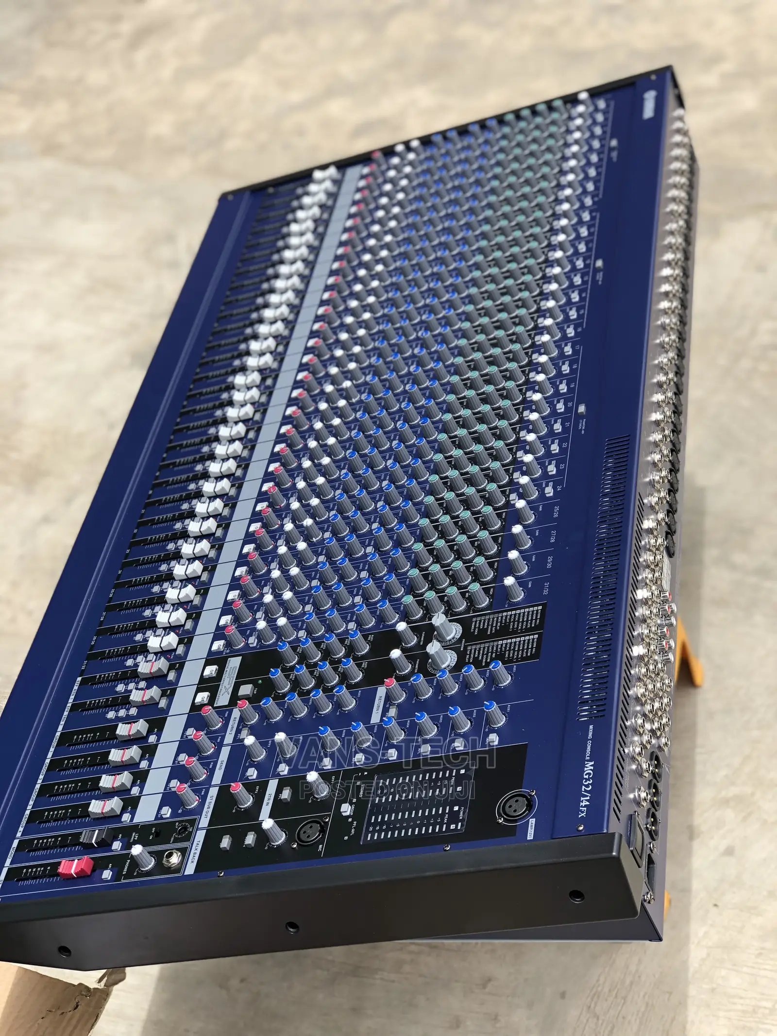 MG32/14fx Yamaha Mixer (32channels)