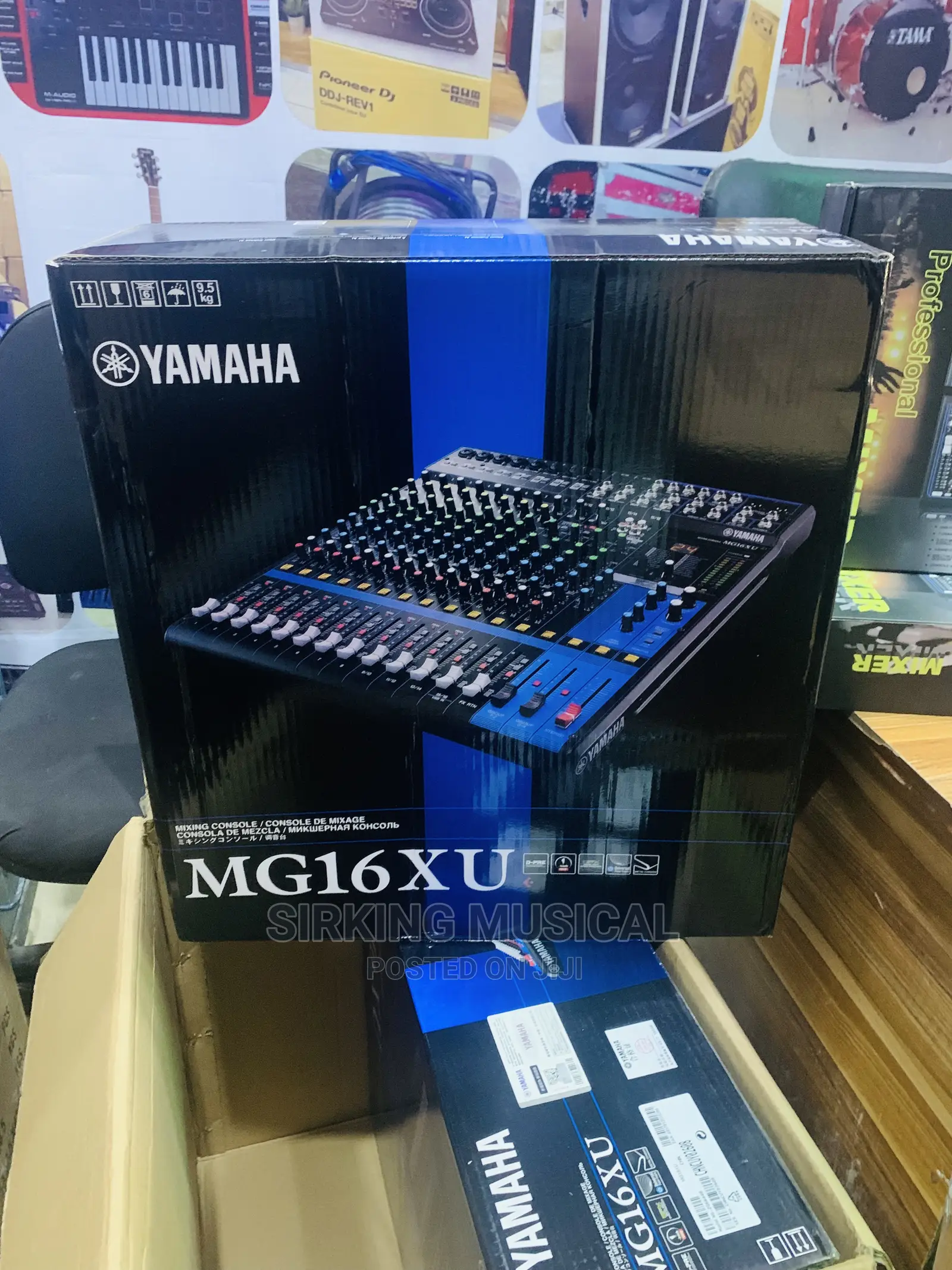 Yamaha MG16XU Professional 16channels Mixer