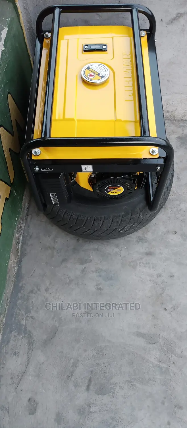 3 Weeks,Like Brand New 2.8KVA SUMEC FIRMAN SPG3000 Generator
