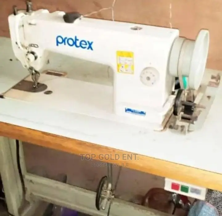 Leather and Upholstery Sewing Machine. (Protex)