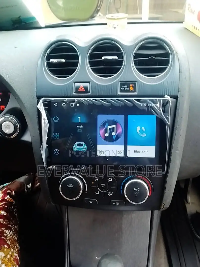 Nissan Altima Android Player + Reverse Camera