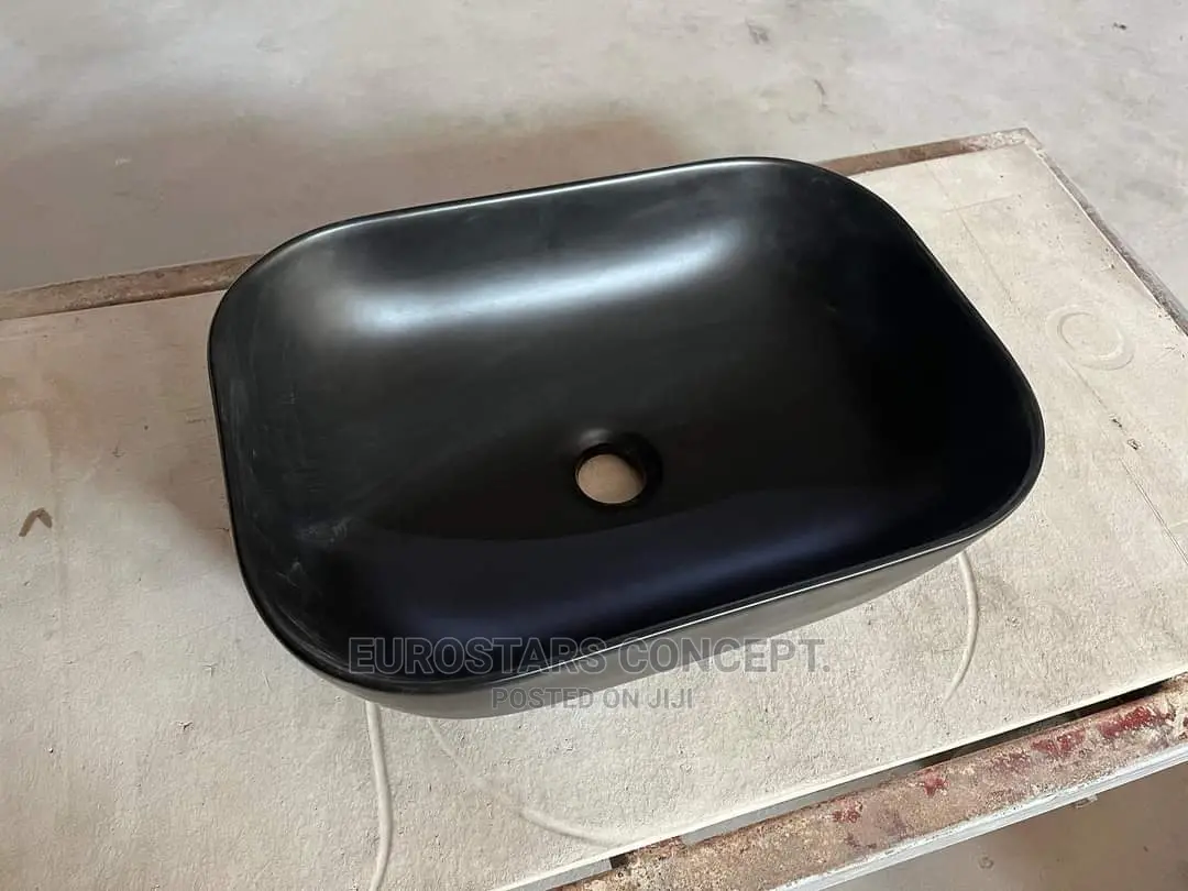Black Ceramic Wash Hand Basin