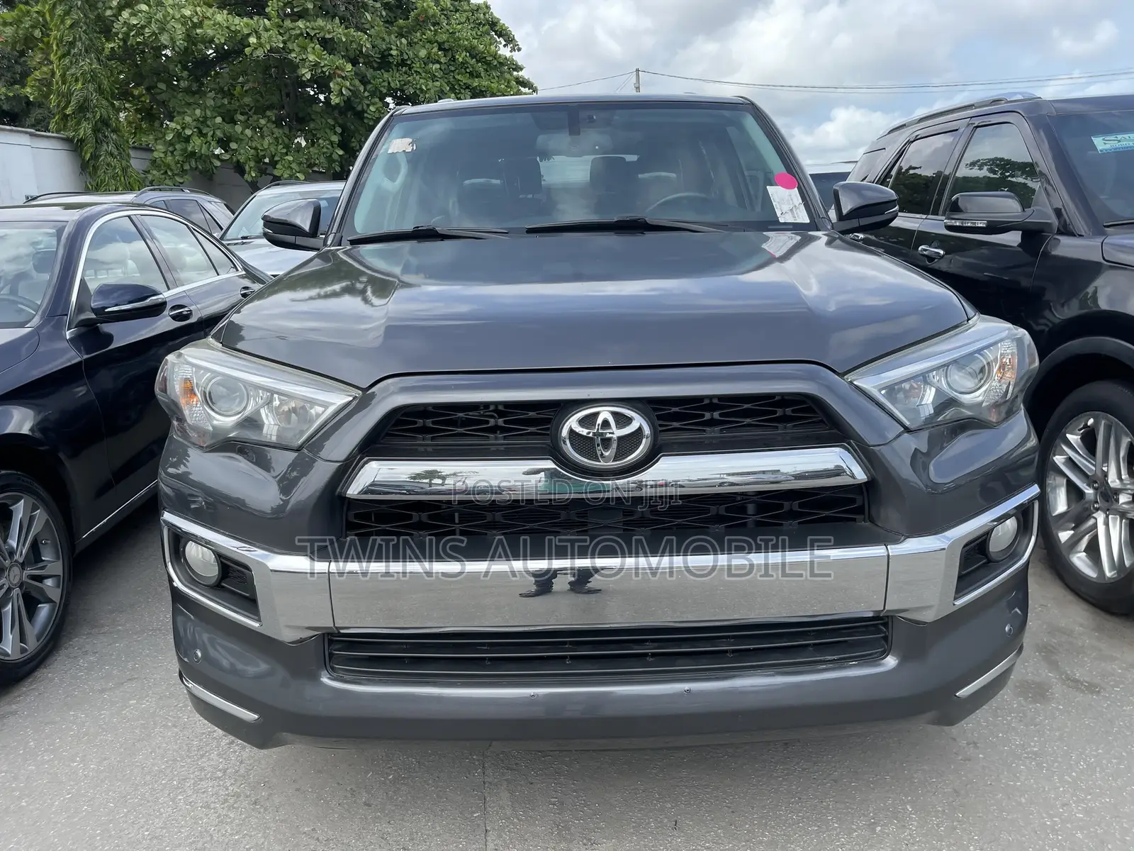 Toyota 4-Runner 2015 Gray