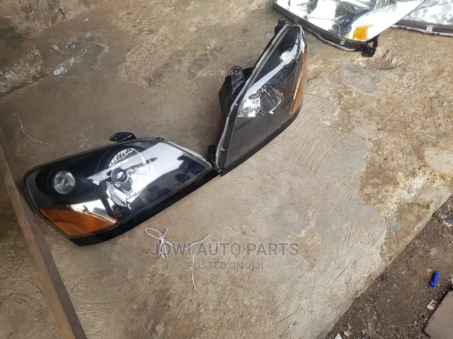 2005 Honda Pilot Headlights