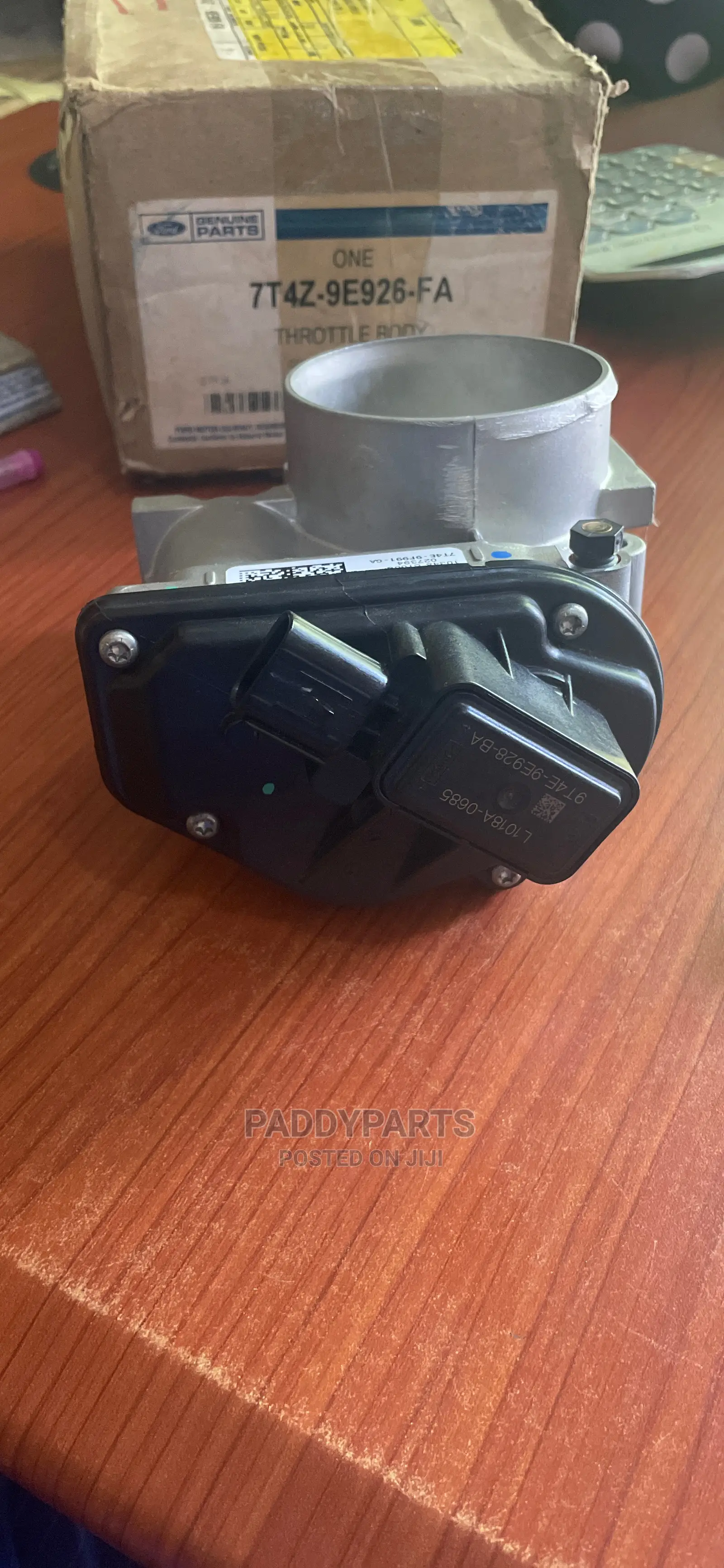 Ford Flex/ Taurus Throttle Body/Injector Mouth