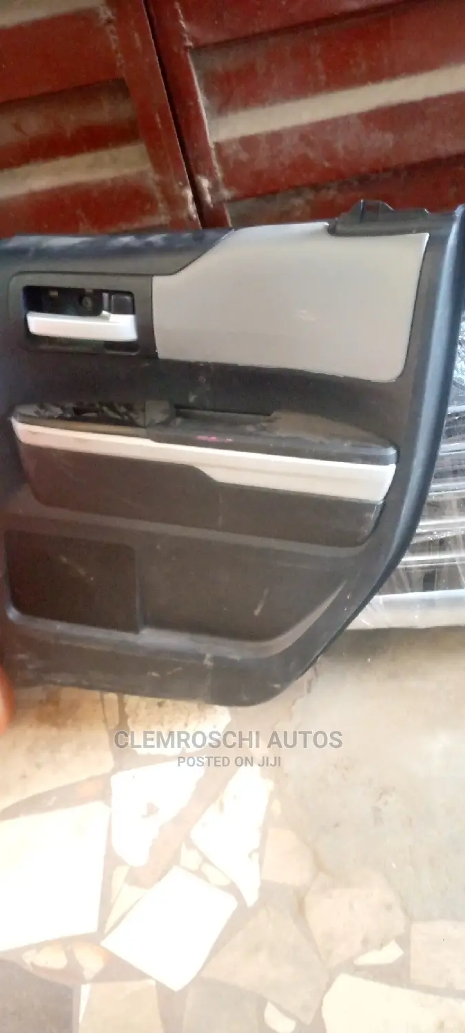 High Quality Certified Door Panel/Mat for Toyota Tundra 2017