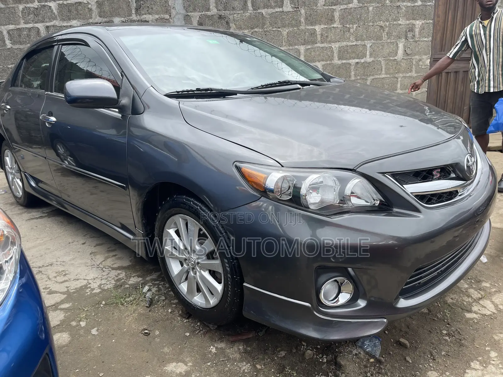 Toyota Corolla 2010 Gray