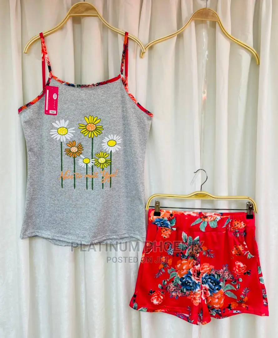Loungewear/Nightwear
