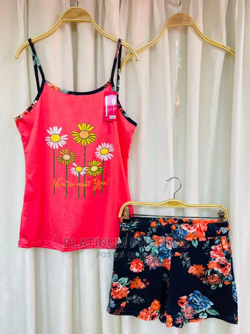Loungewear/Nightwear