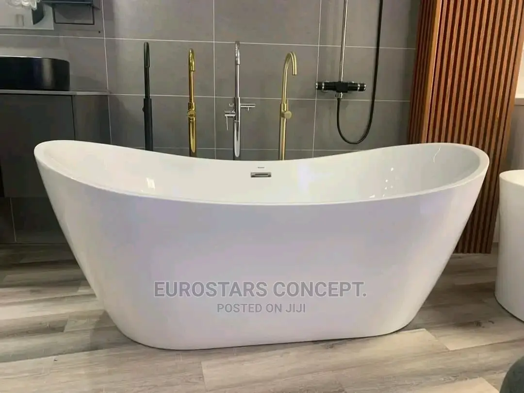 Free Acrylic England Bath Tub