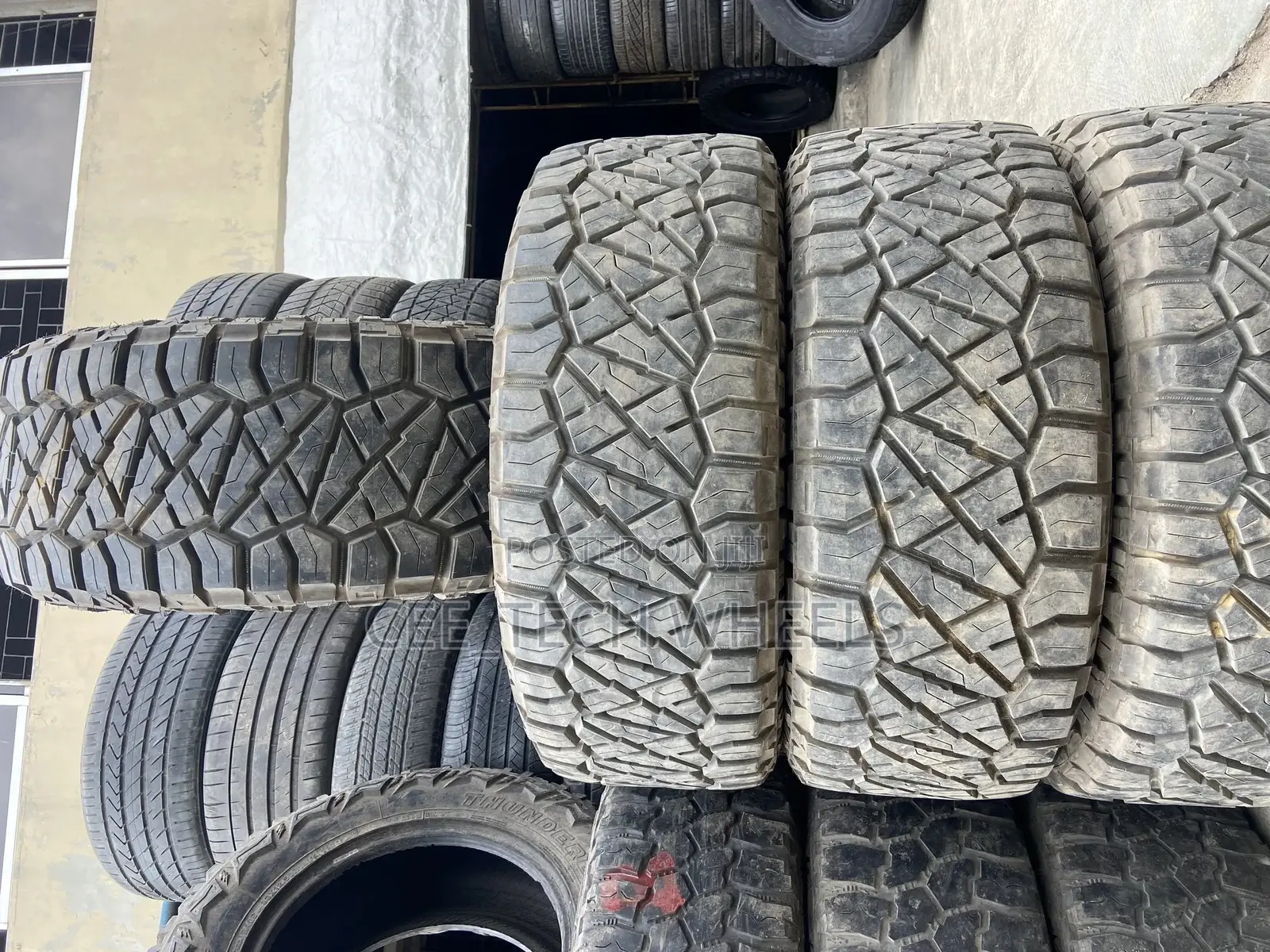 First Grade Tokunbo Off-Road Tyres for Trucks
