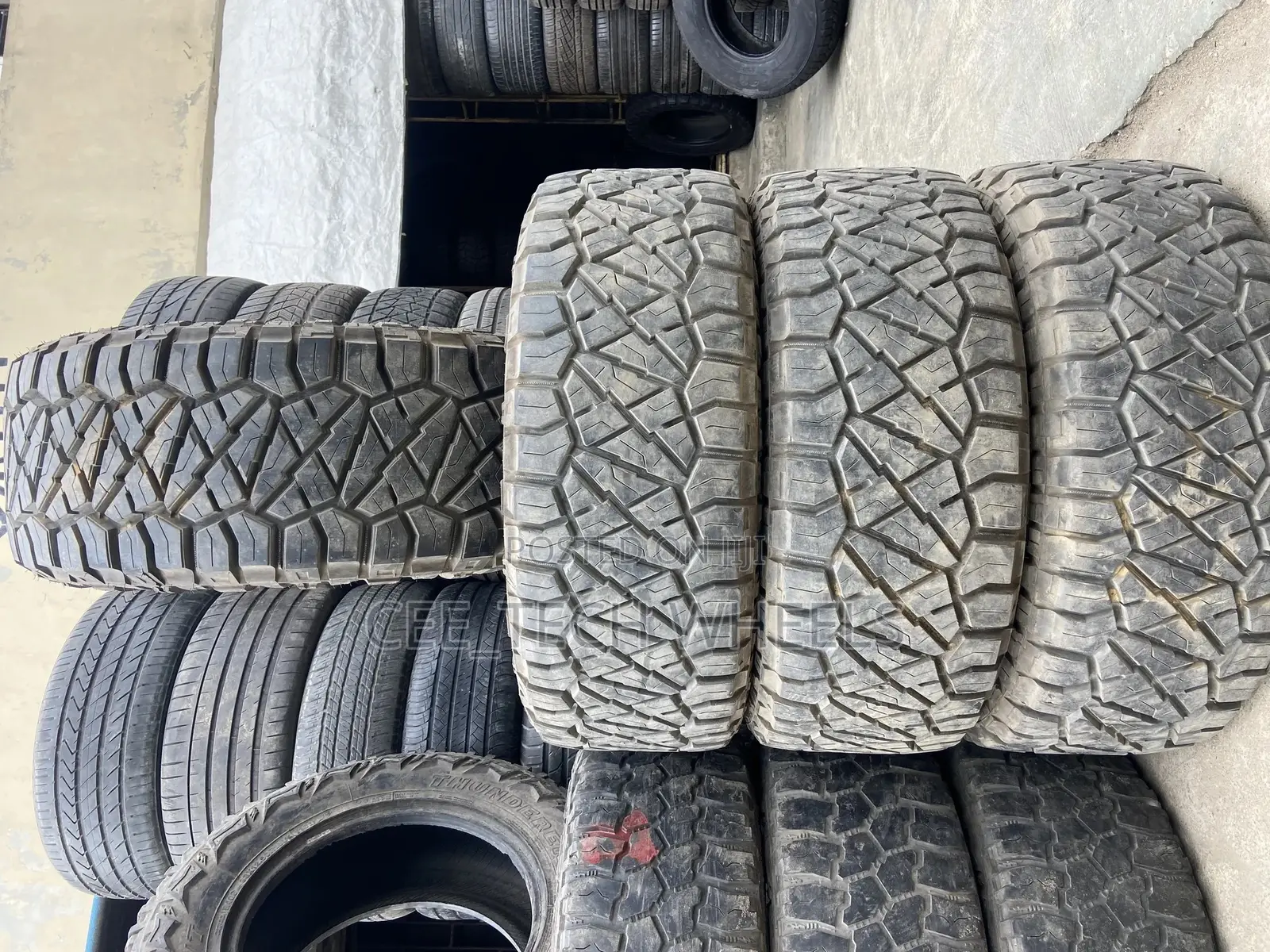 First Grade Tokunbo Off-Road Tyres for Trucks