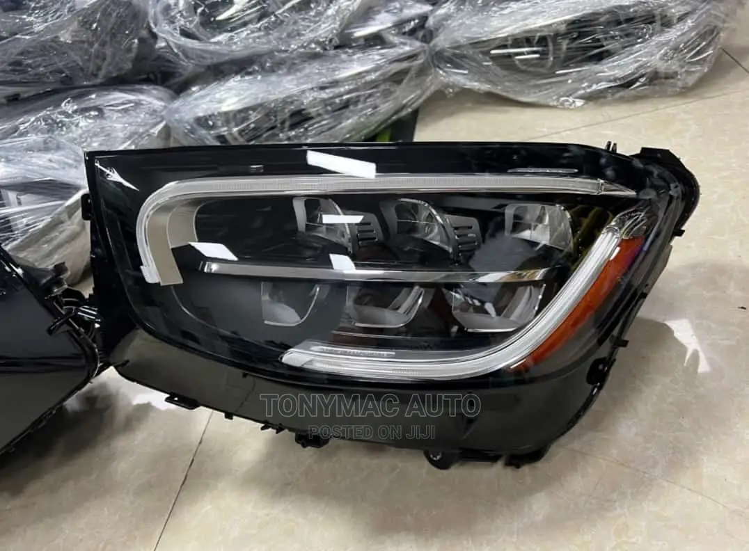 Mercedes-Benz GLC300 2016-2021 Headlights