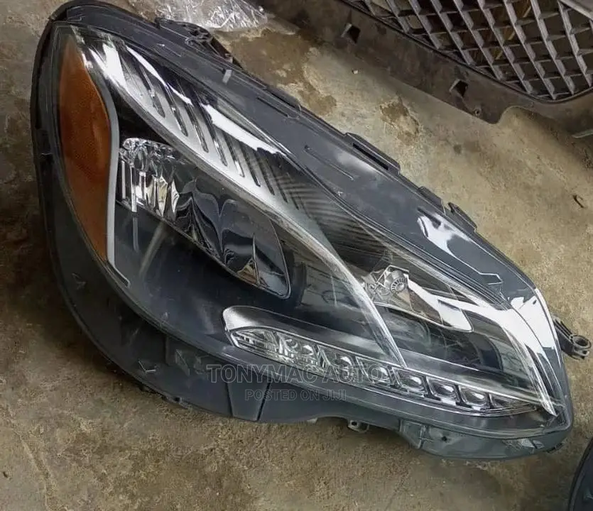 Mercedes-Benz E350 2014-2015 Headlights