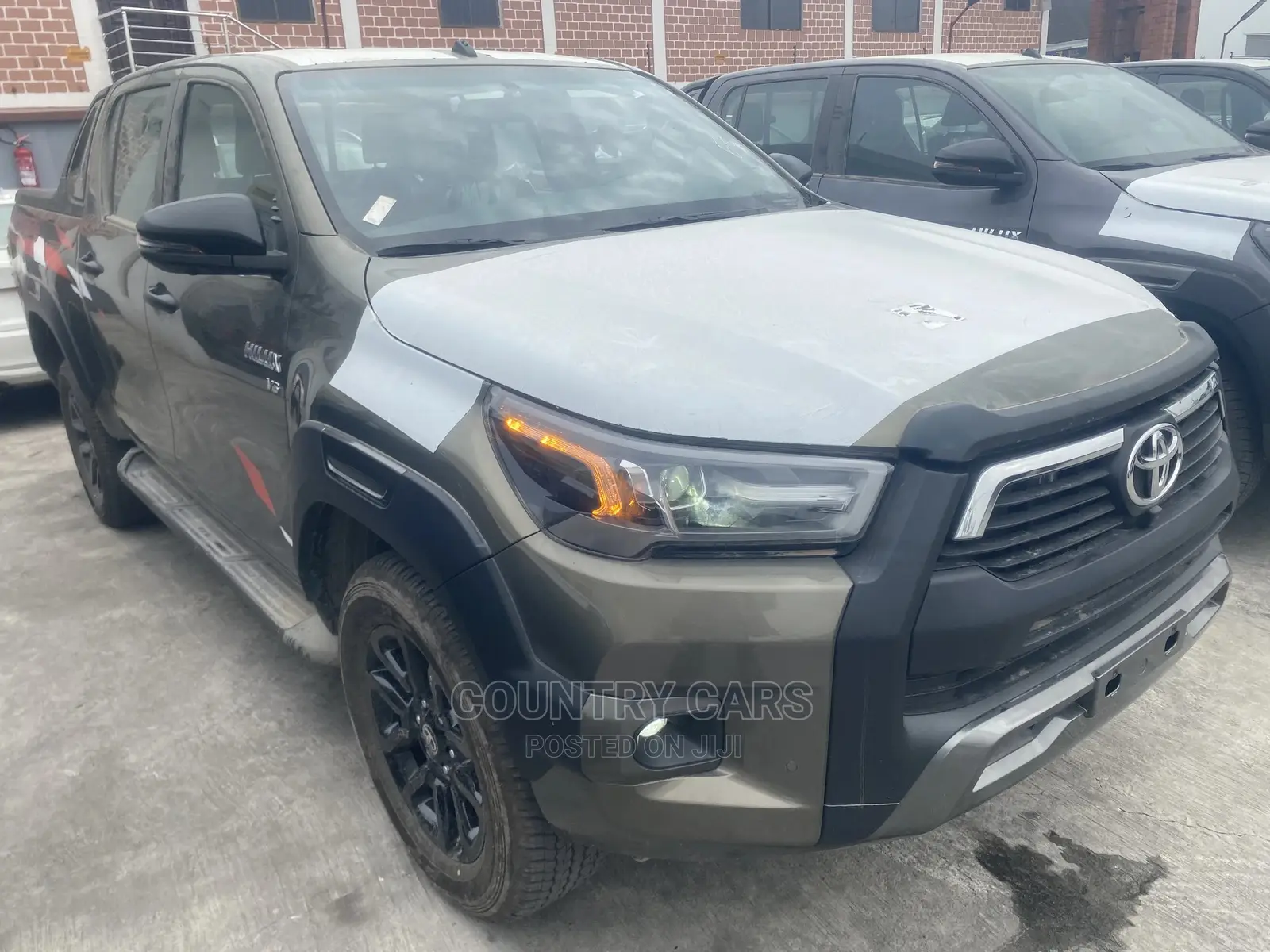 Toyota Hilux 2022 Green