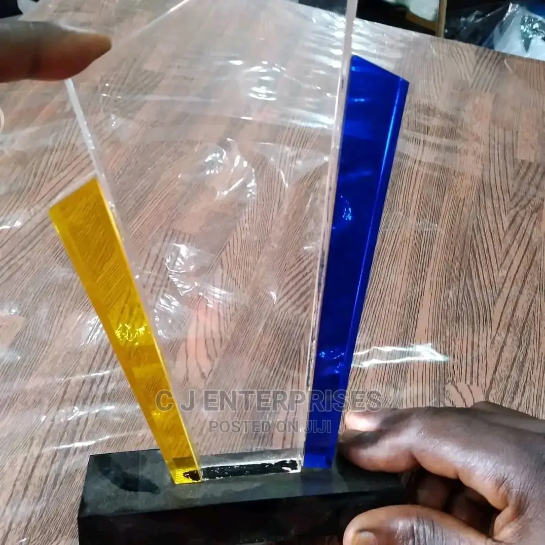Acrylic Award Plaque B33