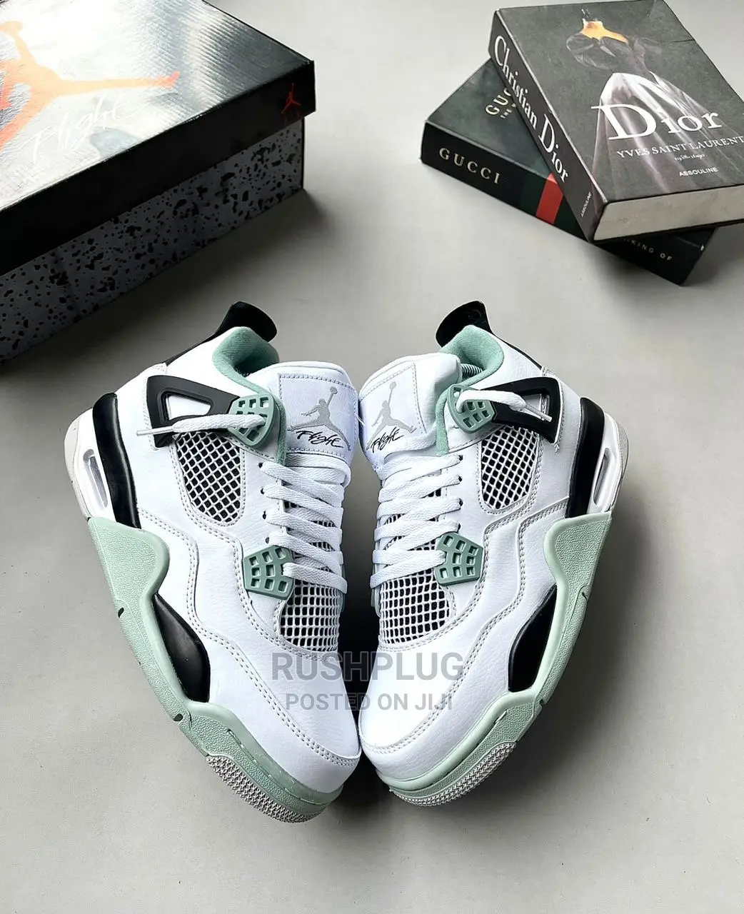 Air Jordan 4 Retro ‘Seafoam’ Sneakers