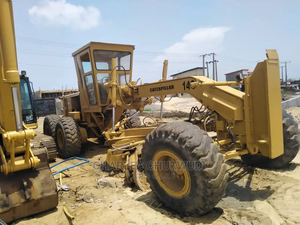 14g Grader With Ripper