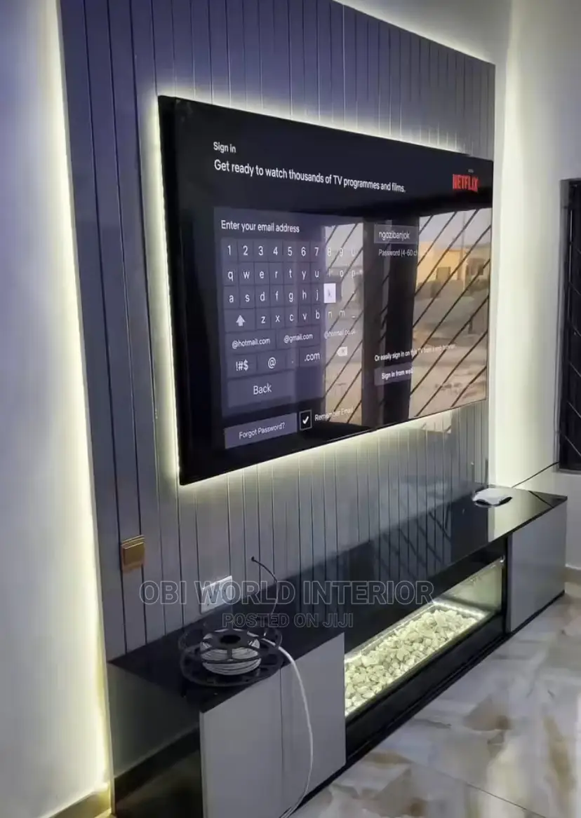 Quality Tv Console Glossy